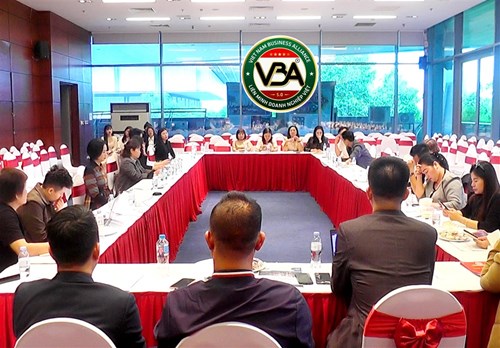 CLB Doanh Nhân Các Dòng Họ Việt Nam